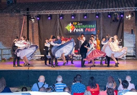 A Kisalföld Táncegyüttes 2019. évi pályázati időszaka főbb tevékenységei_ (1)_Oldal_1_Kép_0002